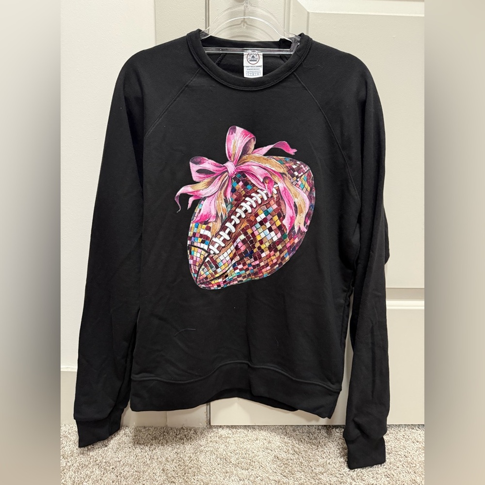 Boutique Large Ball Game Day Black Sweatshirt. ⚡️💕